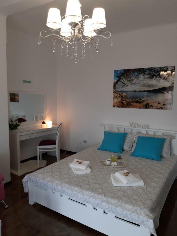 Apartment Zorana-Center Novi Sad Dış mekan fotoğraf